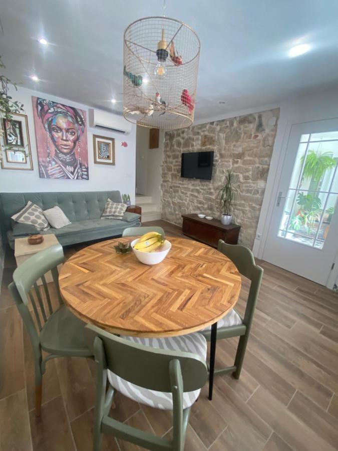 Apartman Oleandar Kaštela Exteriér fotografie